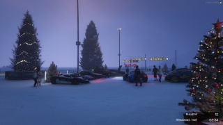 Snowy car meet at Del Perro