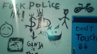 Crip$iD RooM ART